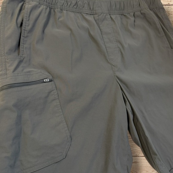 EDDIE BAUER Mens Pull On Performance Stretch Cargo Shorts - Size 2XL XXL - Gray‎ - Picture 4 of 9